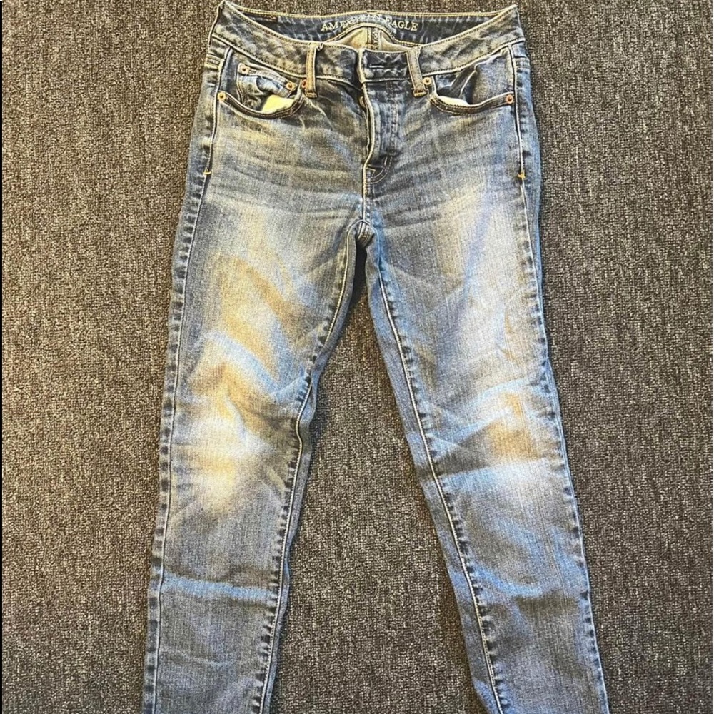 American eagle crop jeans